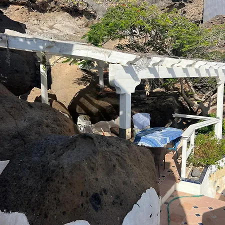 Chax2A Gortito 1 Bedroom Flat With A Sea View * Playa Paraiso (Tenerife)